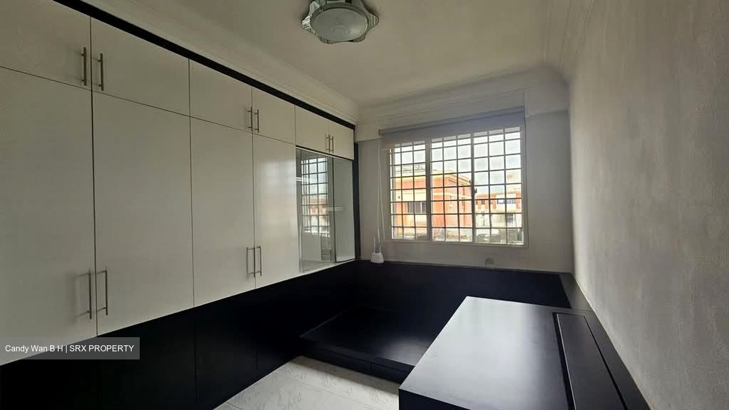 Blk 498A Tampines Street 45 (Tampines), HDB Executive #585653721